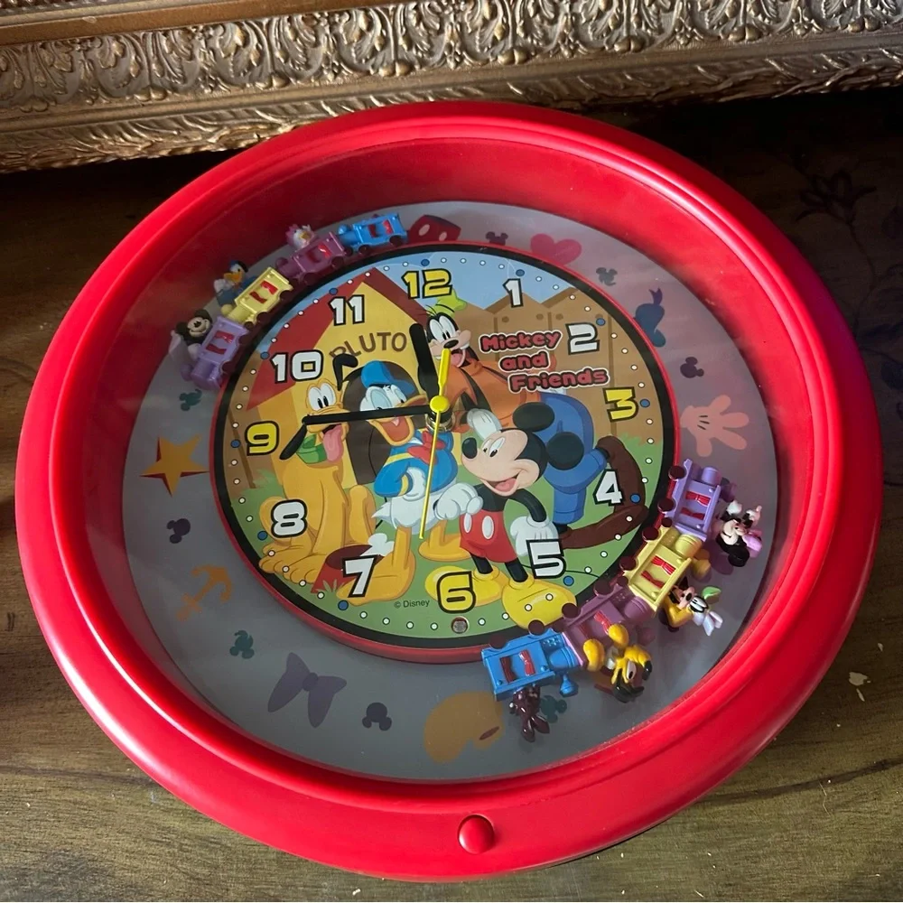Vintage Disney Mickey Mouse Friends Animated Musical Wall Clock Melody RARE HTF